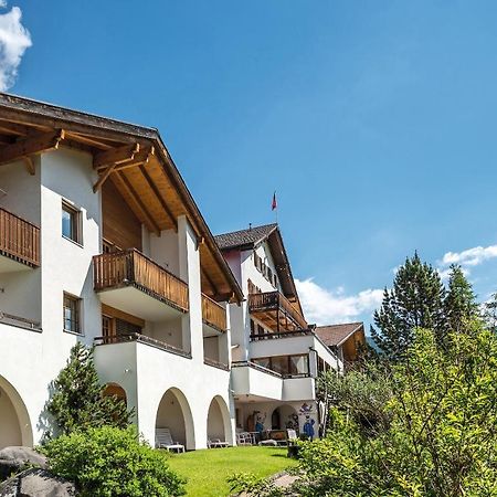Aparthotel Muchetta Wiesen Bagian luar foto