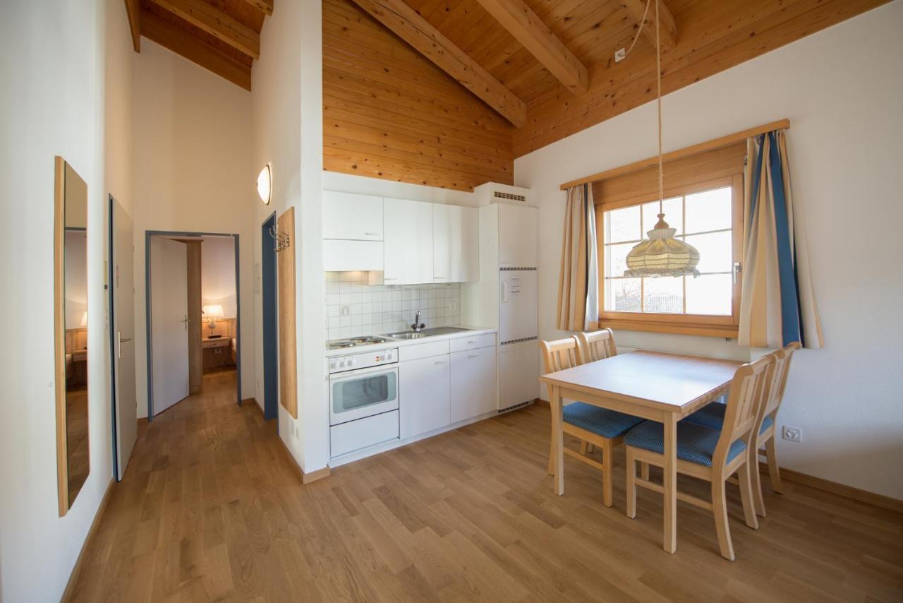 Aparthotel Muchetta Wiesen Bagian luar foto